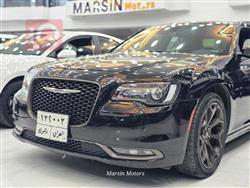 کرایسلەر 300